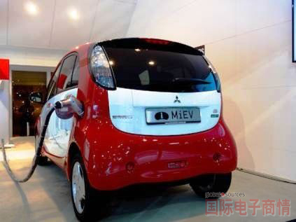 2012年度巴黎車展:三菱的i-MieV 車款配備高容量鋰離子電池與小型化、高輸出量電動馬達(dá)